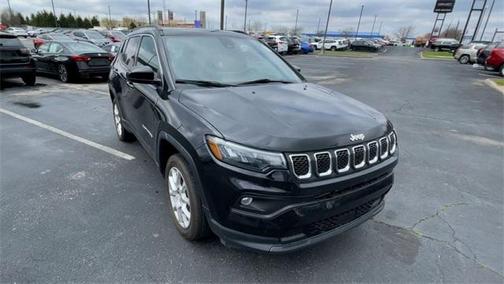 2023 Jeep Compass Latitude Lux