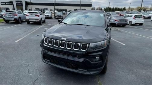 2023 Jeep Compass Latitude Lux