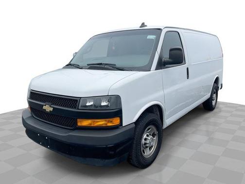 Summit White 2021 Chevrolet Express 2500 Work Van