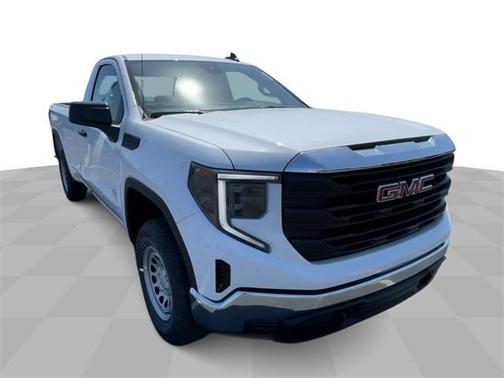 2025 GMC Sierra 1500 Pro