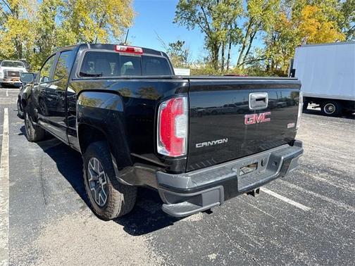 2016 GMC Canyon SLE