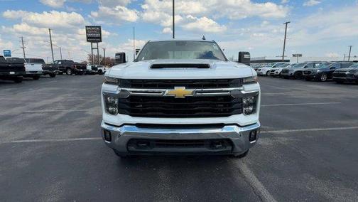 Summit White 2024 Chevrolet Silverado 2500 LT