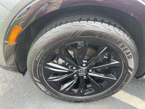 Moonstone Gray Metallic 2025 Buick Envista Sport Touring