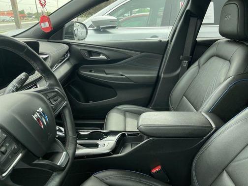Moonstone Gray Metallic 2025 Buick Envista Sport Touring