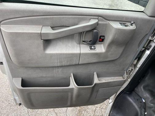 2020 GMC Savana 2500 Work Van