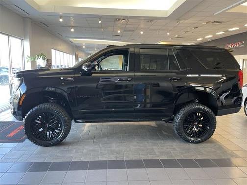 2025 GMC Yukon Elevation