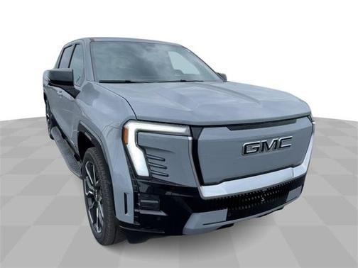 2025 GMC Sierra EV Denali