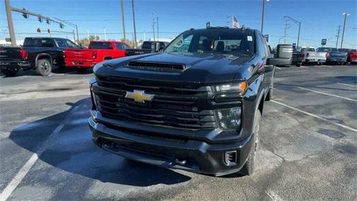 2024 Chevrolet Silverado 2500 Custom