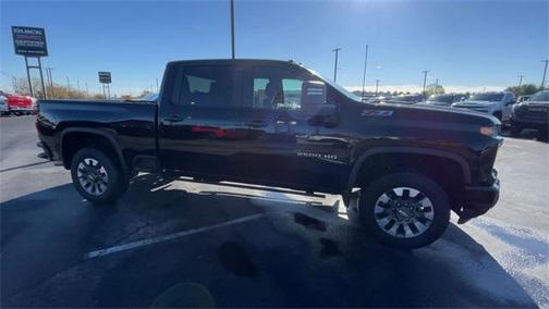 2024 Chevrolet Silverado 2500 Custom