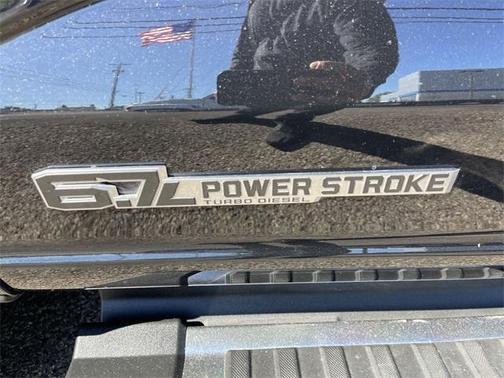 2023 Ford F-350 Lariat Super Duty