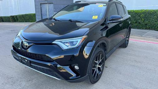 2018 Toyota RAV4 SE
