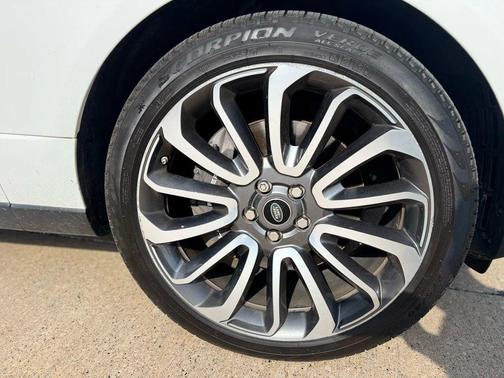 2021 Land Rover Range Rover 3.0L V6 Supercharged HSE