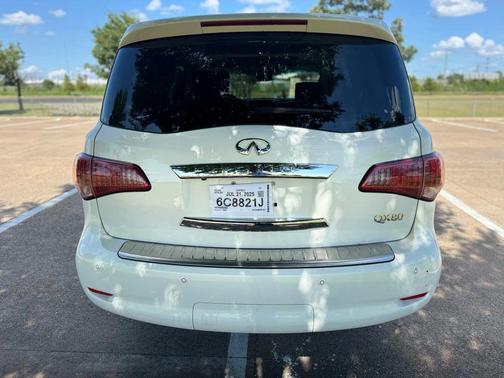 2014 INFINITI QX80 Base