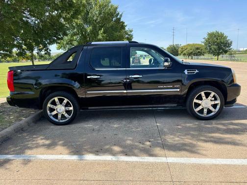 2012 Cadillac Escalade EXT Premium