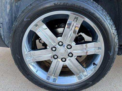 2013 Cadillac Escalade EXT Premium