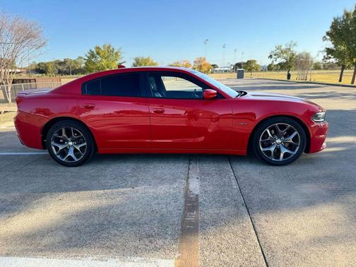 2016 Dodge Charger R/T