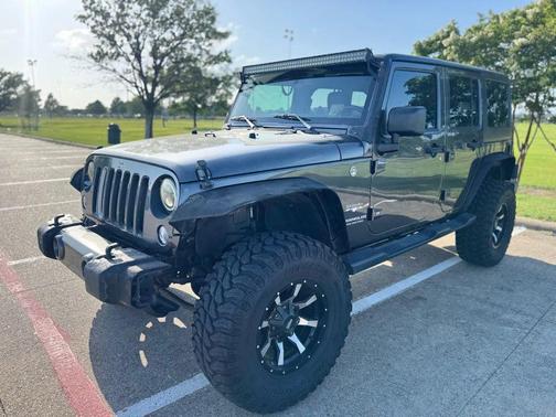 2017 Jeep Wrangler Unlimited Sahara