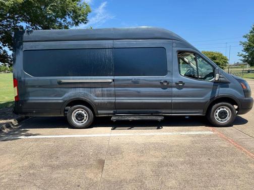 2020 Ford Transit-250 Base