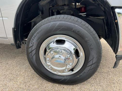 2022 RAM 3500 Tradesman Crew Cab 4x4 8' Box