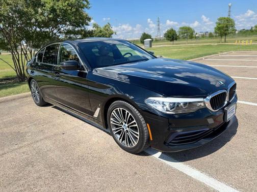 2019 BMW 530e xDrive iPerformance