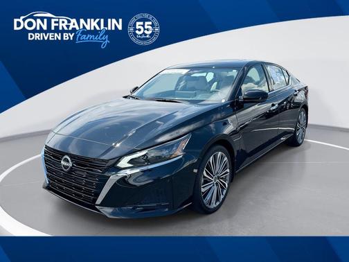 Black 2024 Nissan Altima 2.5 SL