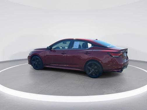 Scarlet Ember 2023 Nissan Sentra SR
