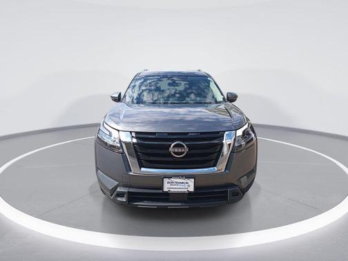 Gun Metallic 2022 Nissan Pathfinder SV