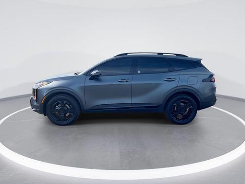 Shadow 2026 Kia Sportage Hybrid X-LINE