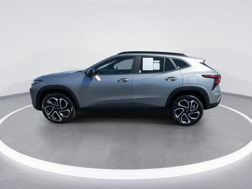 Gray 2025 Chevrolet Trax 2RS