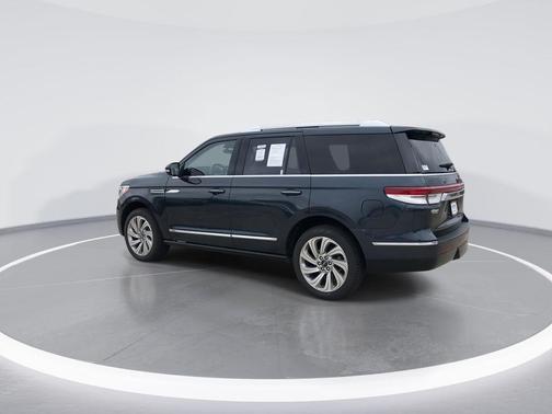 Blue Metallic 2024 Lincoln Navigator Reserve