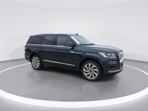 Blue Metallic 2024 Lincoln Navigator Reserve