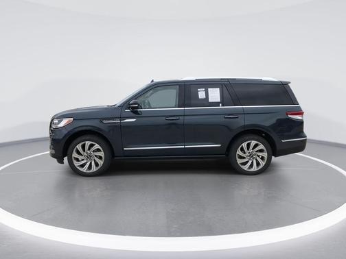 Blue Metallic 2024 Lincoln Navigator Reserve
