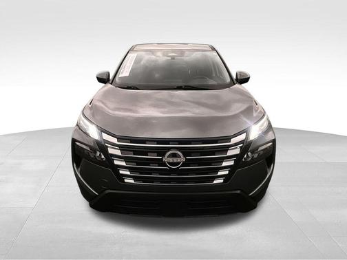 Gun Metallic 2024 Nissan Rogue SV