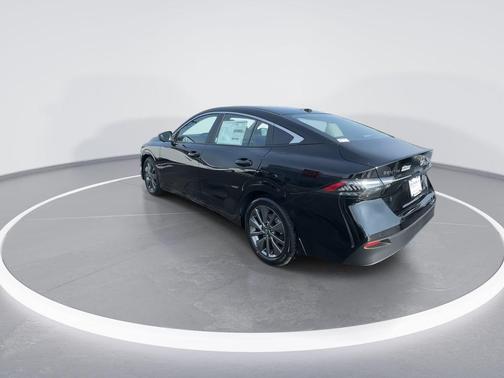 Black 2026 Nissan Sentra SL