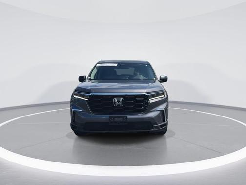 Charcoal 2023 Honda Pilot LX