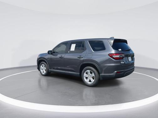Charcoal 2023 Honda Pilot LX