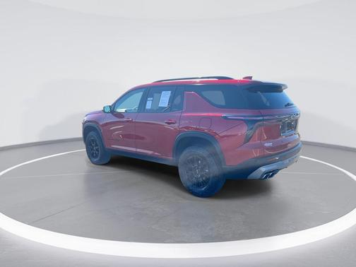 Red 2025 Chevrolet Traverse Z71