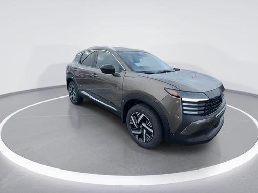 Canyon Bronze M 2026 Nissan Kicks SV