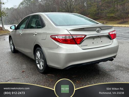 2016 Toyota Camry SE