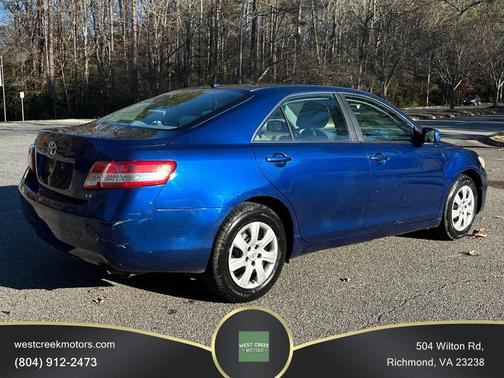 2010 Toyota Camry LE