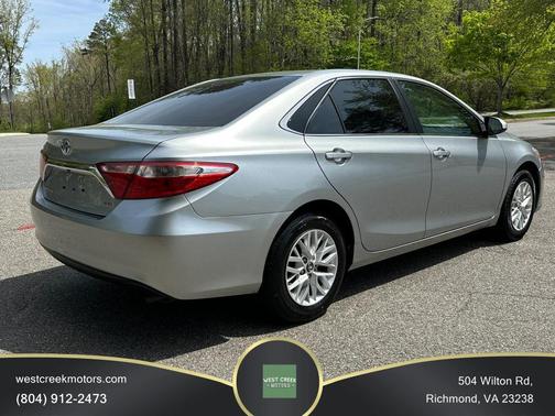 2017 Toyota Camry LE