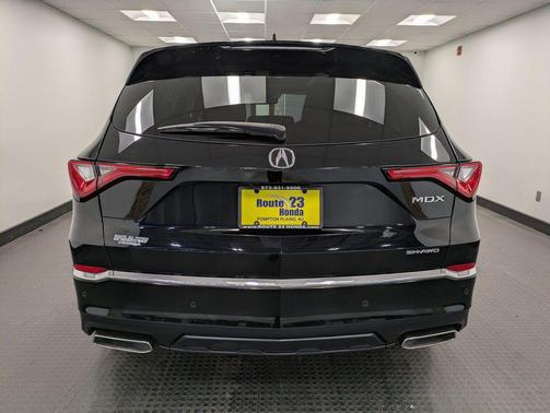 2022 Acura MDX Advance Package