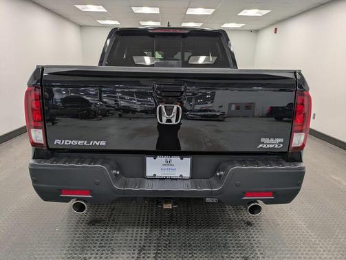 2023 Honda Ridgeline Black