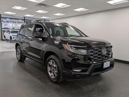 2023 Honda Passport AWD TrailSport