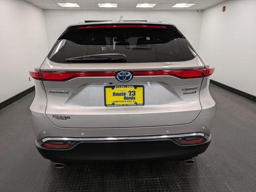 2022 Toyota Venza Limited
