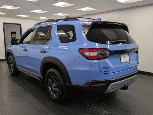 2023 Honda Pilot AWD TrailSport