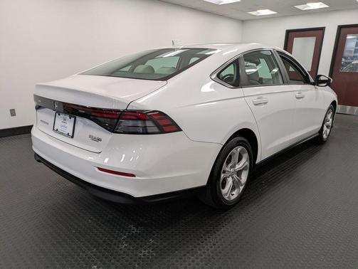 2023 Honda Accord LX 1.5T