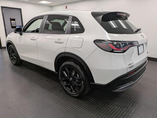 2023 Honda HR-V AWD Sport