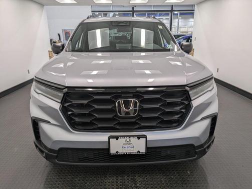2023 Honda Pilot AWD Sport