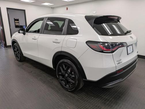 2023 Honda HR-V AWD Sport